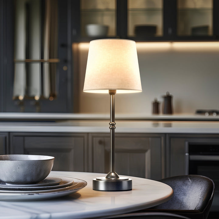MODERNE TAFELLAMP